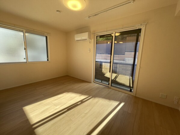 クレシア旭の物件内観写真